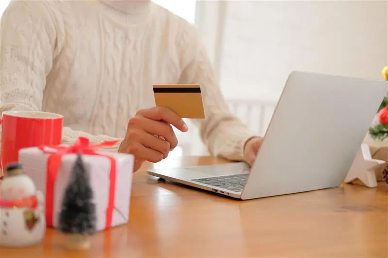 Christmas, Fraud and Money Laundering