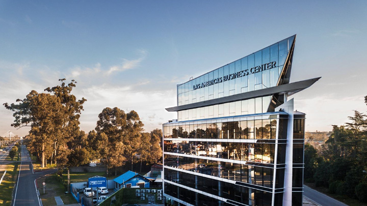 Fachada de la sede de facephi en LATAM