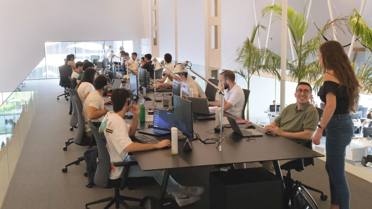 Part of the Facephi team working at the head office in Alicante