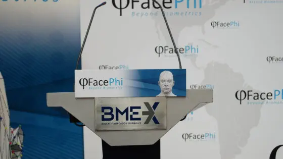 estrado FacePhi