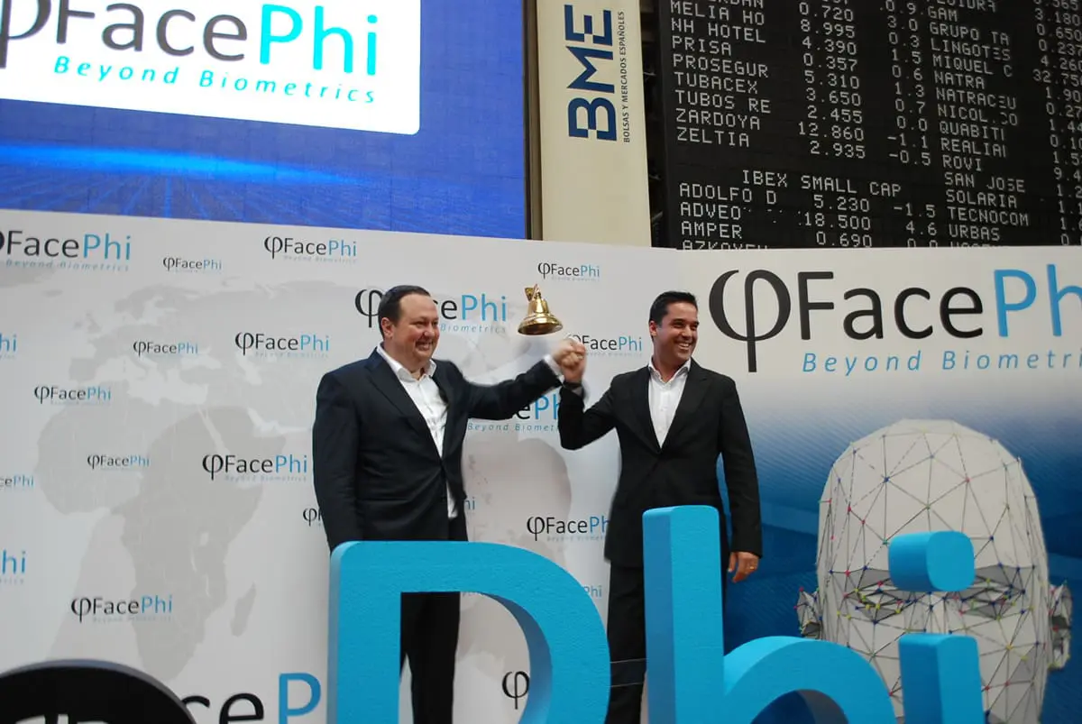 FacePhi toque de campana