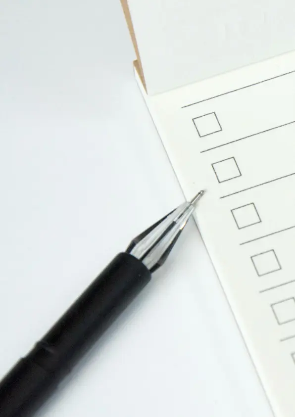 Lápiz y lista del checkboxes