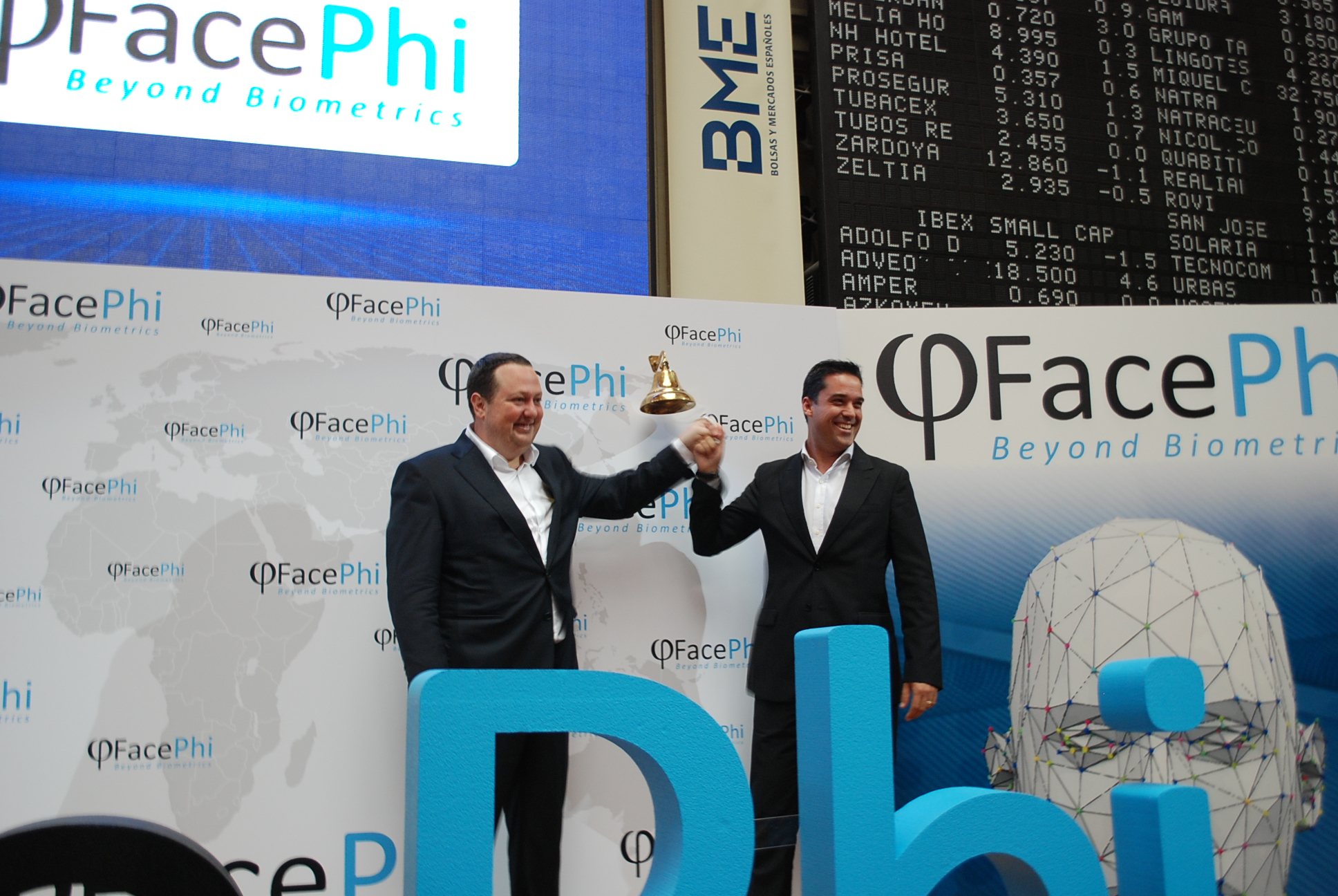 FacePhi toque de campana